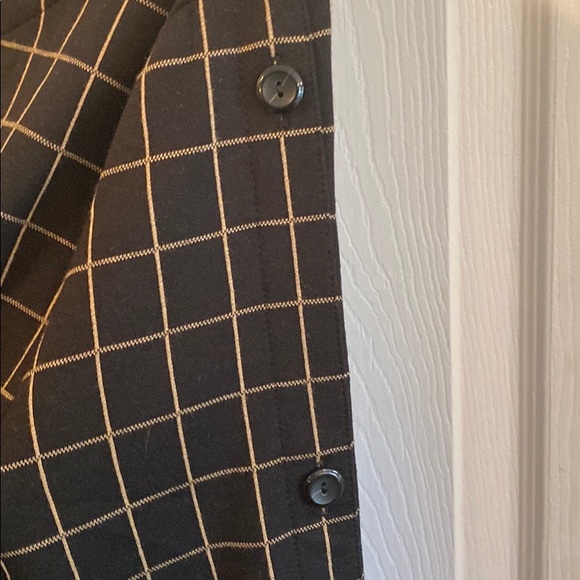 J. Jill Black and Tan square print top - Picture 2 of 8